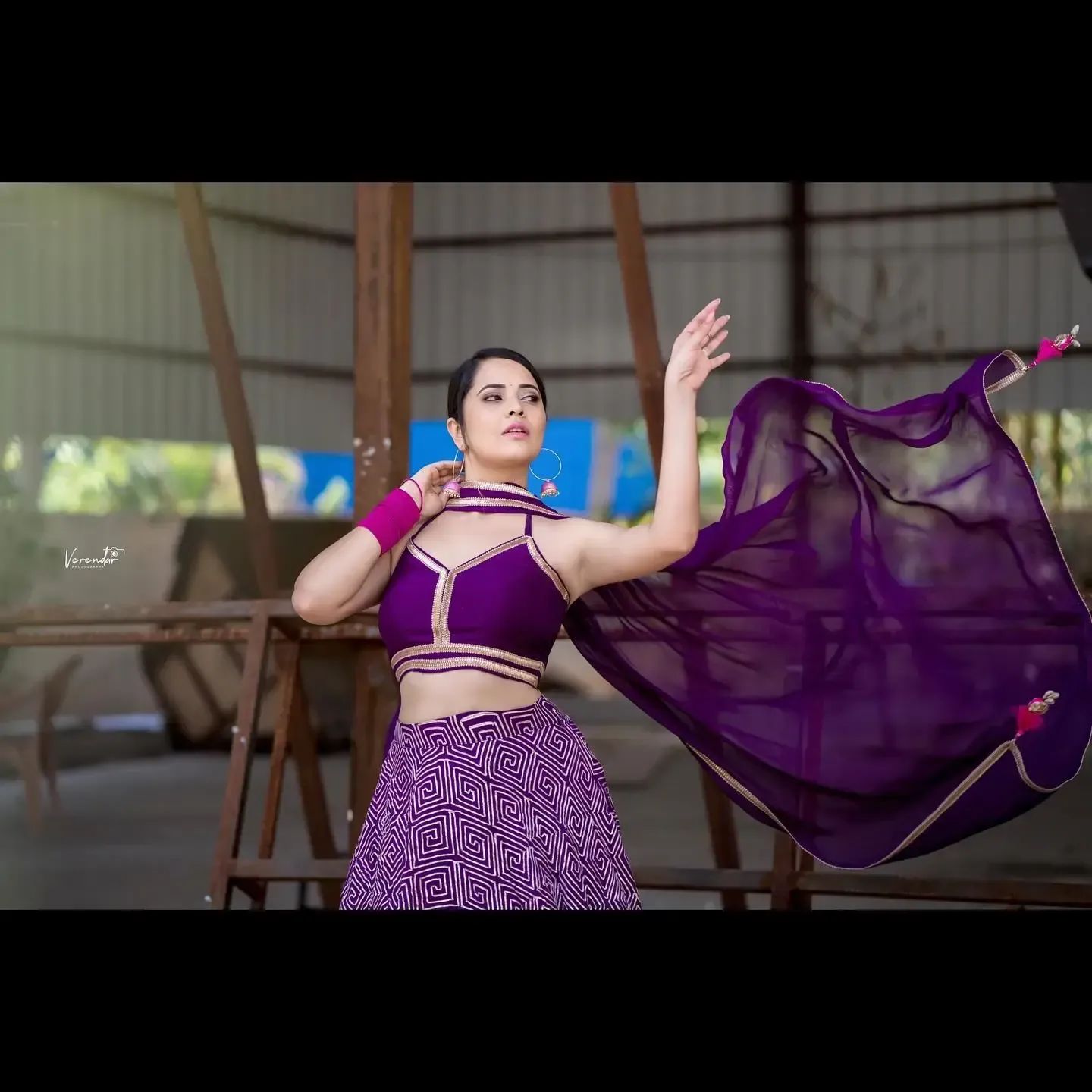 INDIAN TV ANCHOR ACTRESS ANASUYA BHARADWAJ IN VIOLET LEHENGA CHOLI 6